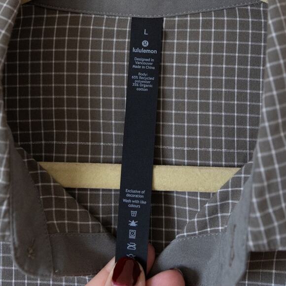 Lululemon Grid Light Short Sleeve Polo Shirt - Picture 5 of 5